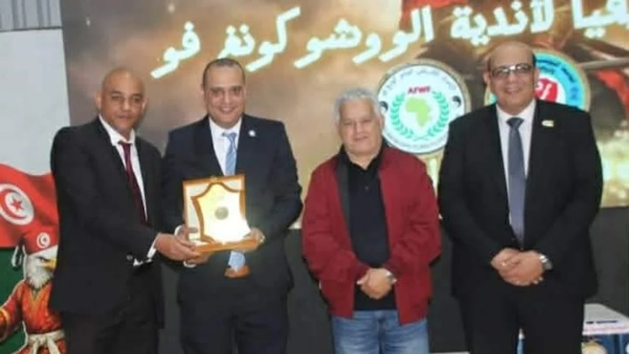 الجامعة التونسية للكونغ فو تُكرّم أحمد البكاتوشي تقديراً لدوره في إنجاح بطولة إفريقيا للأندية